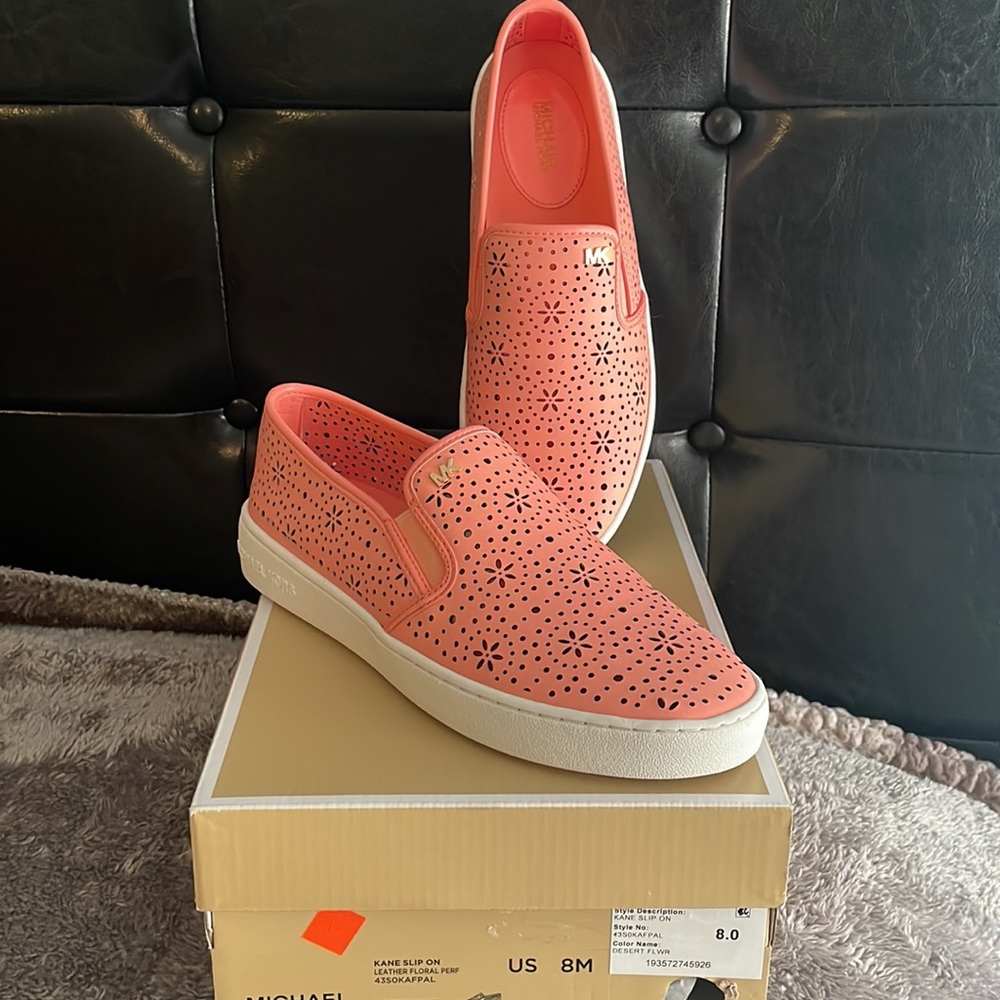 Michael Kore - Kane slip ons